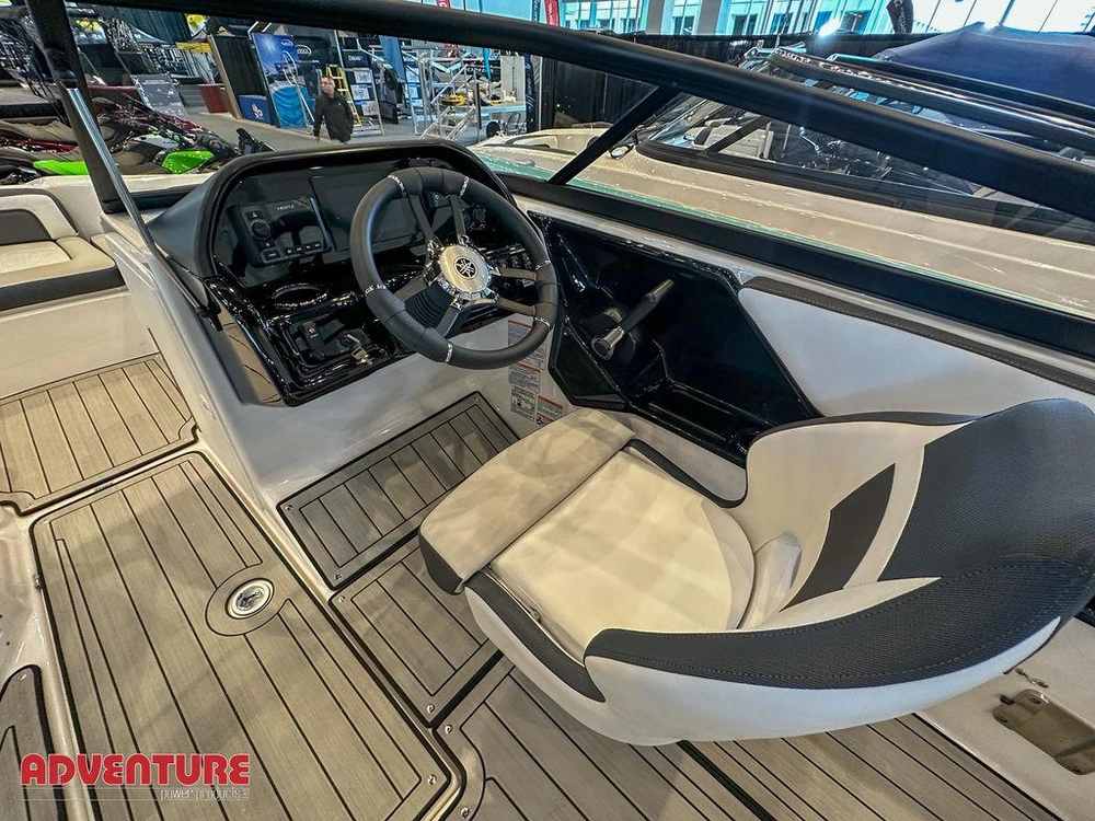 2026 Yamaha 195s alt