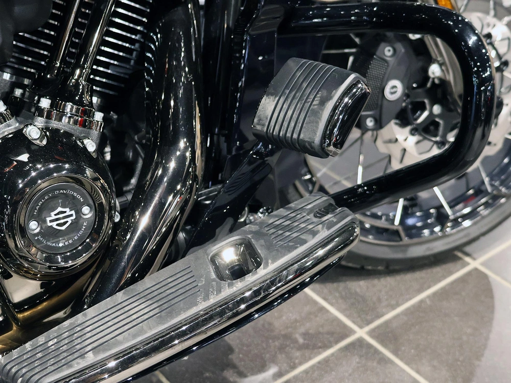 Harley-davidson Cvo Road Glide 117 Fltrxse 2022 alt