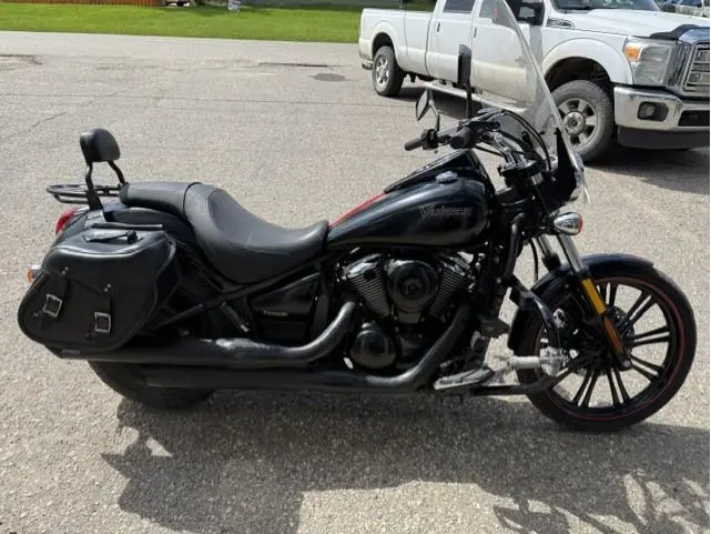 2011 Kawasaki VULCAN 900 CUSTOM - 77,000 kms