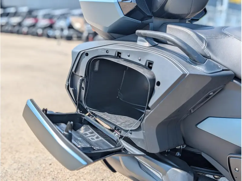 2026 Can-Am Spyder RT Limited - Mineral Blue
