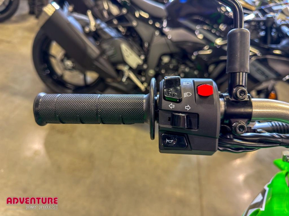 2026 Kawasaki Klx230 alt