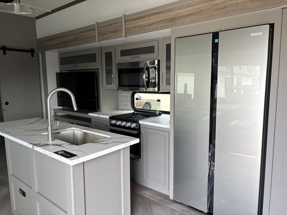 2026 Keystone Rv Sprinter 3900dbl alt