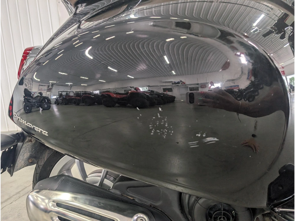 Vespa Primavera 50 2021 alt