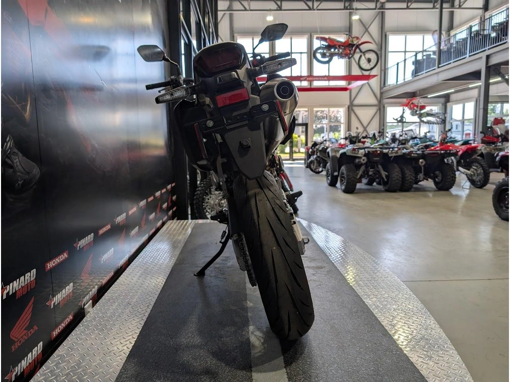 Suzuki Drz4sm Super Moto 2025 alt