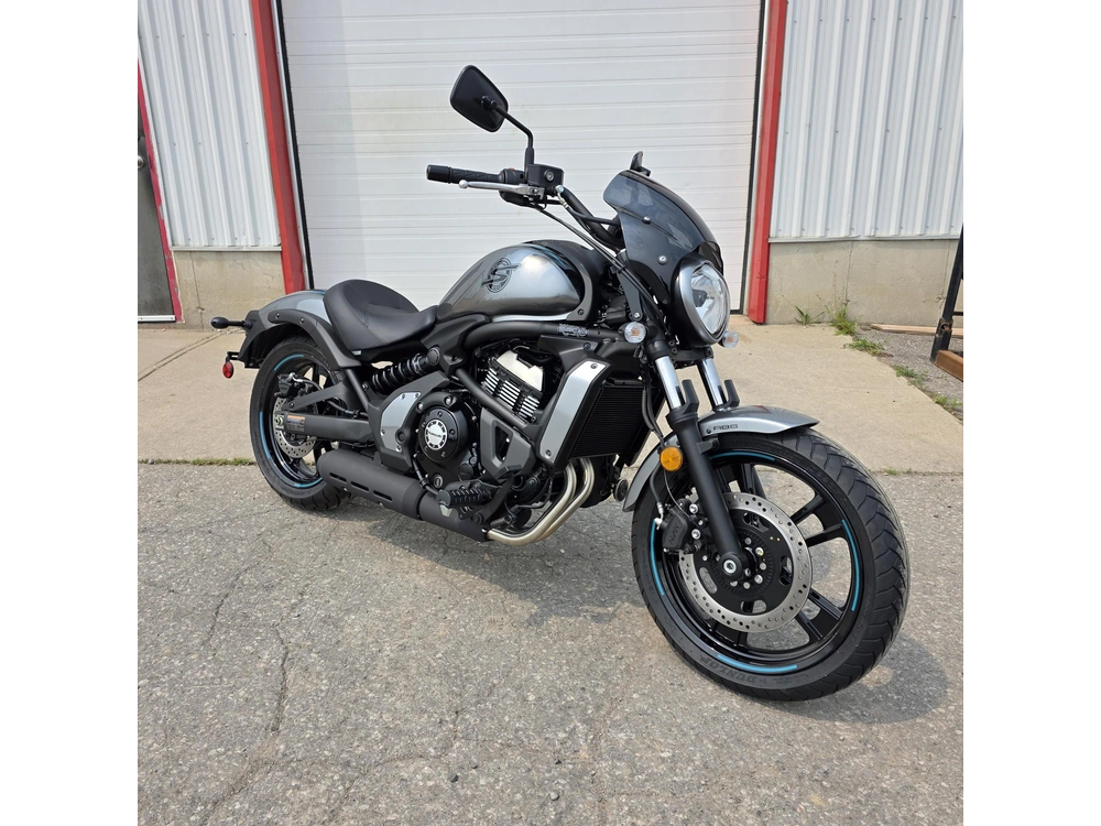 2025 Kawasaki Vulcan S Cafe alt
