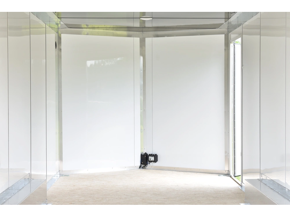 2026 Enbeck Aluminum Enclosed 8.5' X 20' Ta alt