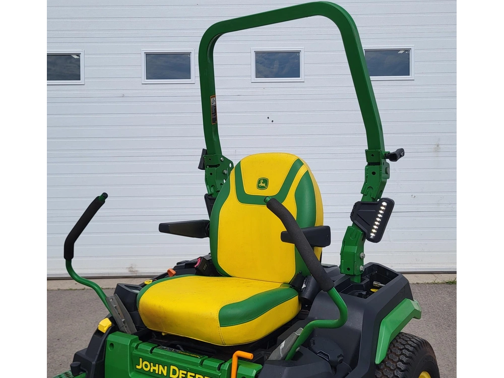 2023 John Deere Z530r alt