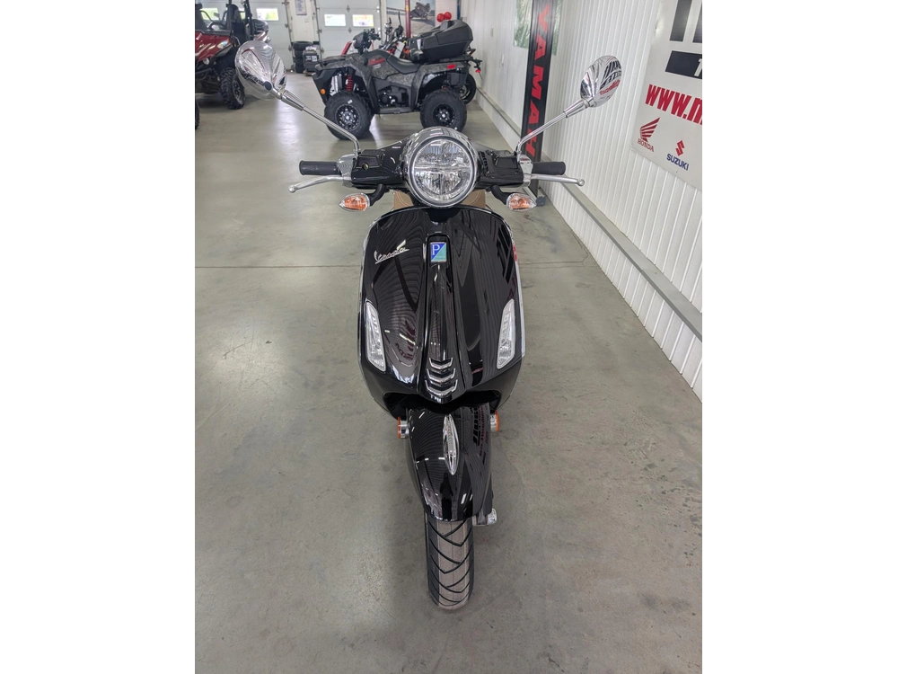 Vespa Primavera 50 2021 alt