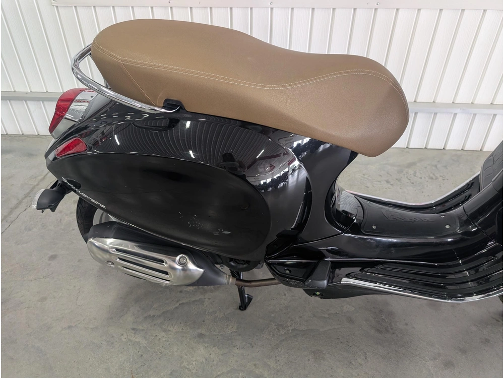 Vespa Primavera 50 2021 alt
