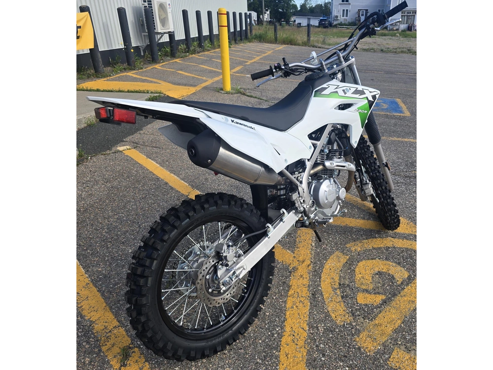 2026 Kawasaki Klx230r alt