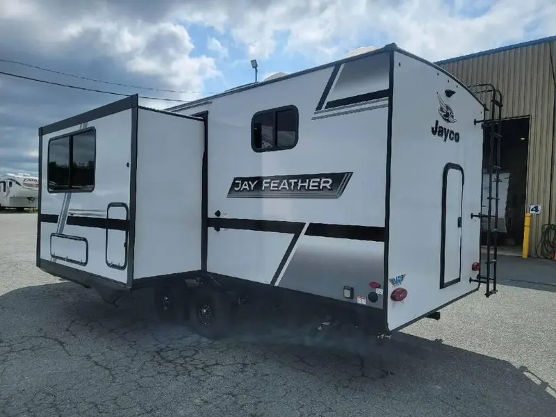 Jayco Jay Feather 21MBH 2027