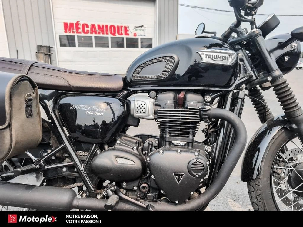 Triumph T100 Black Liquidation 2018 alt