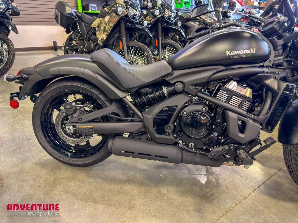 2026 Kawasaki Vulcan S alt