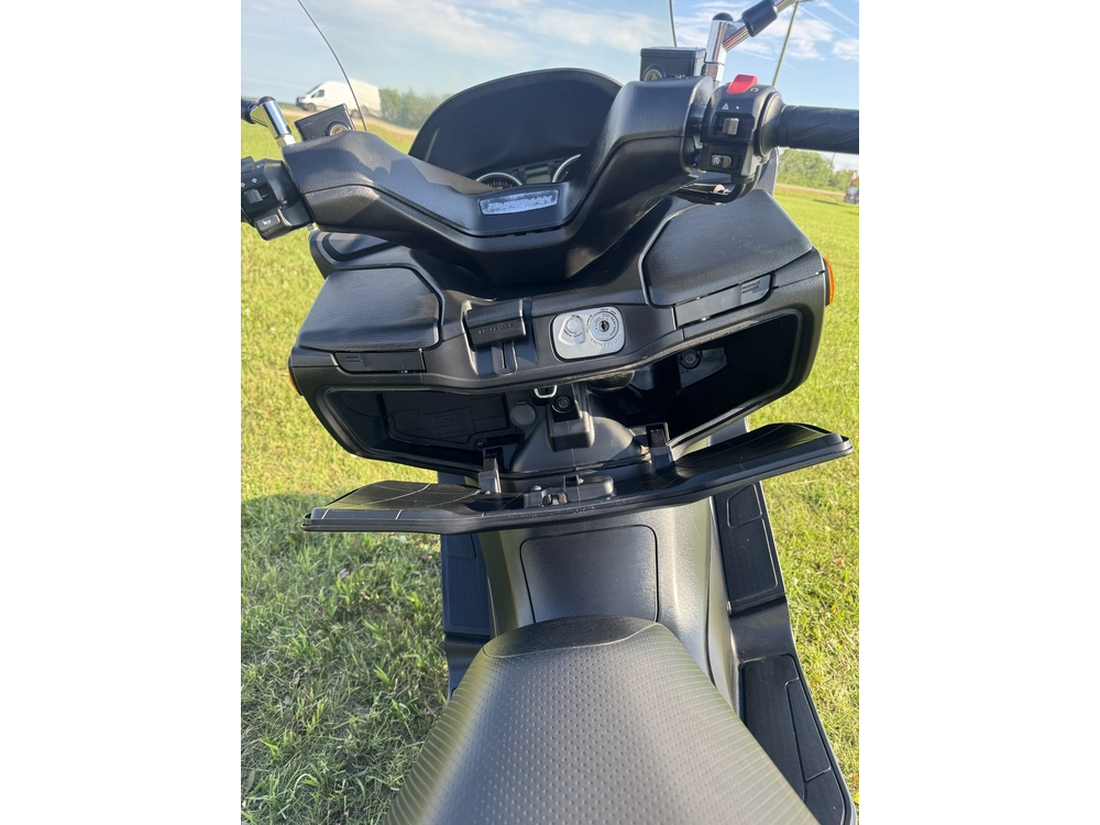 2009 Suzuki Burgman Scooter, Used 17,497kms alt