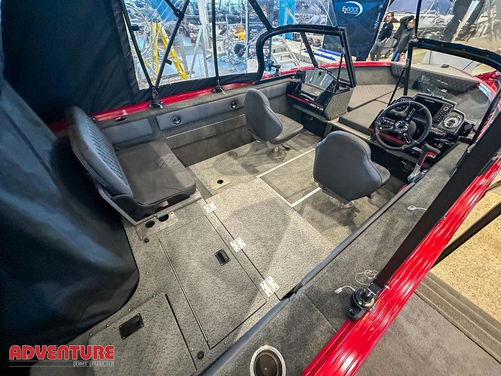 2026 Legend Boats 18xt Sports Package alt