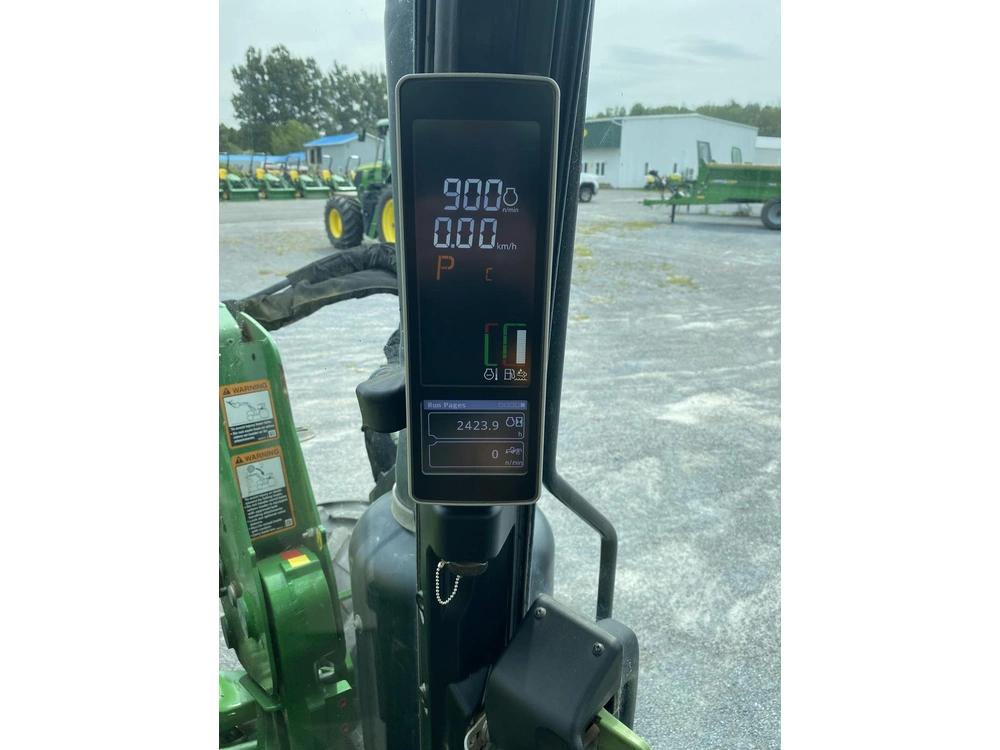 2021 John Deere 5125r alt