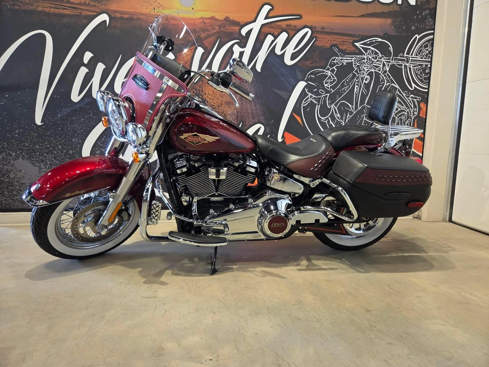 Harley-davidson Softail Heritage 114 115 Anniversaire 2023 alt