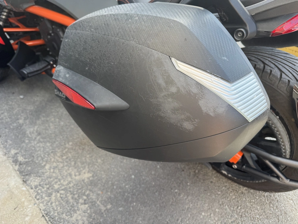 Can-am F3-s 2021 alt