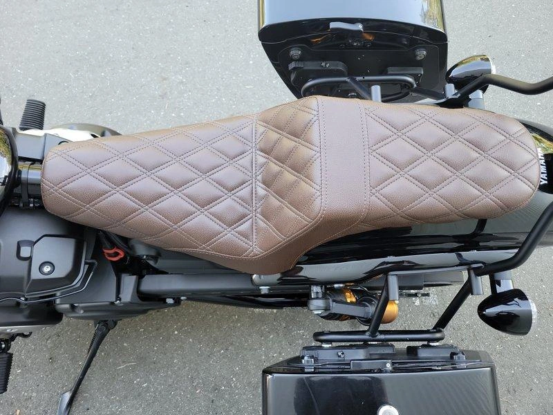 2025 Yamaha Bolt R-spec alt