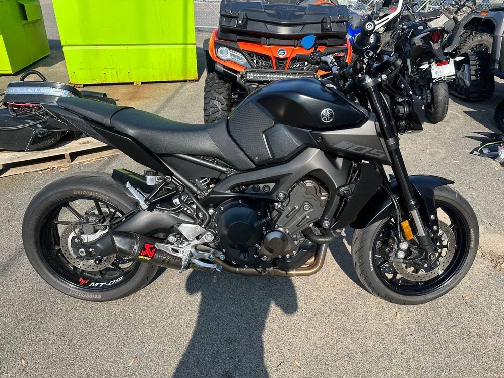 2020 Yamaha Mt-09 alt