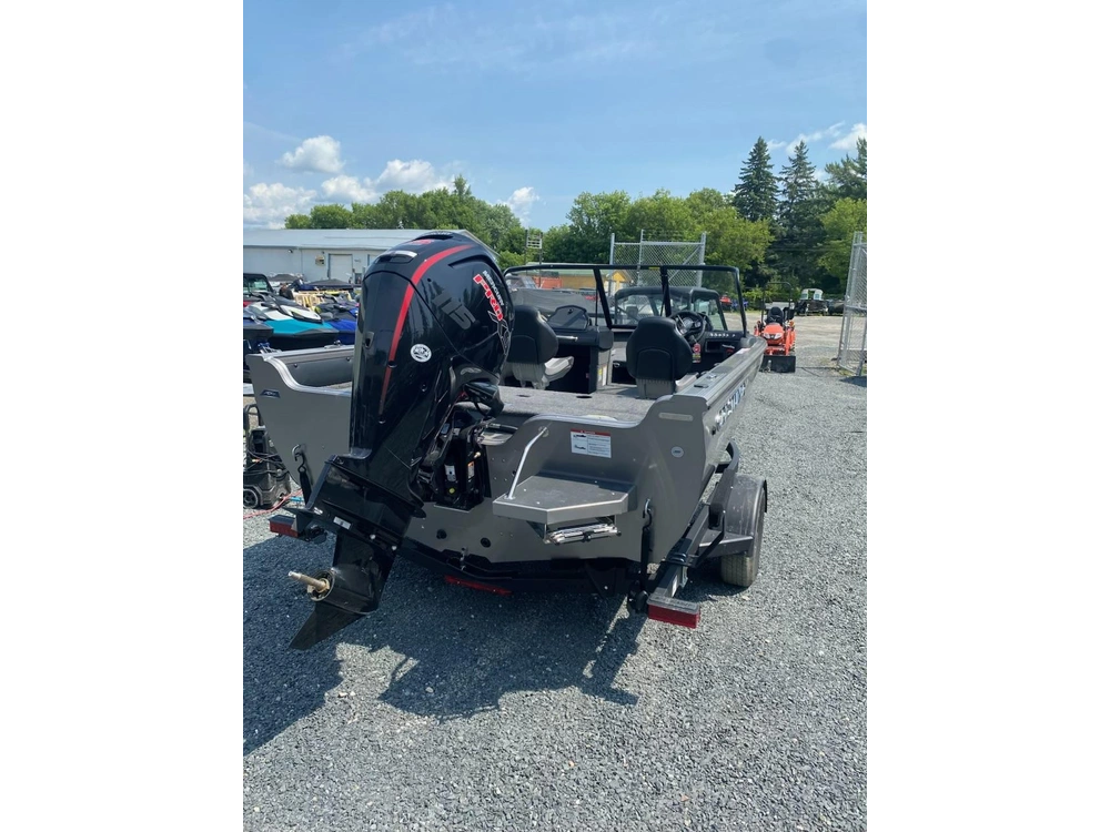 2026 Crestliner 1750 Super Hawk Jumpseat alt