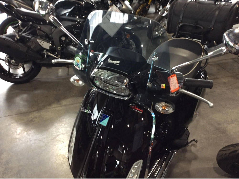 2023 Vespa Sprint 150 Abs alt