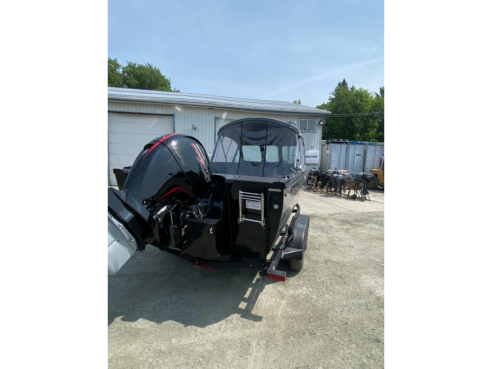 2025 Crestliner 2050 Commander Elite alt