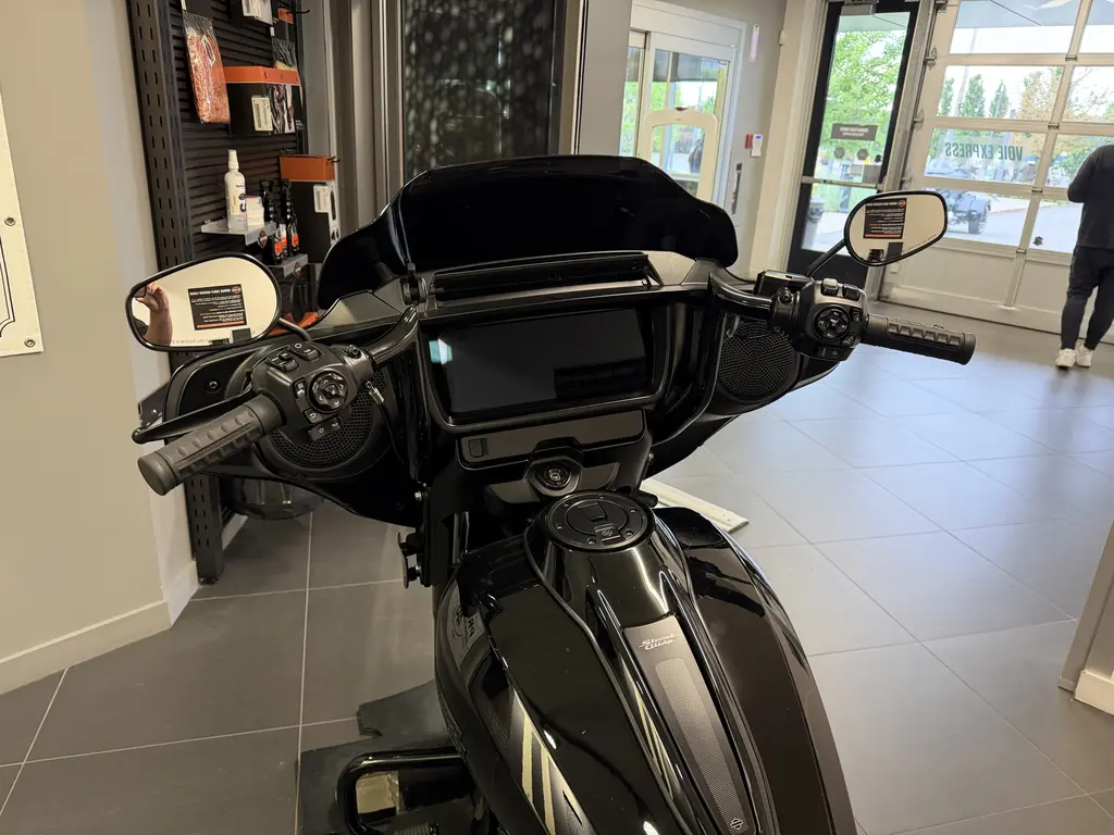 Harley-Davidson FLHX STREET GLIDEFLHX 2025