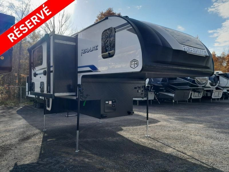 Palomino Real Lite 2114 2025 alt