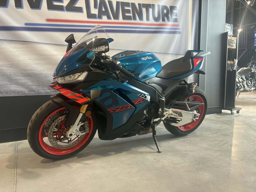 Aprilia Rsv4 2026 alt