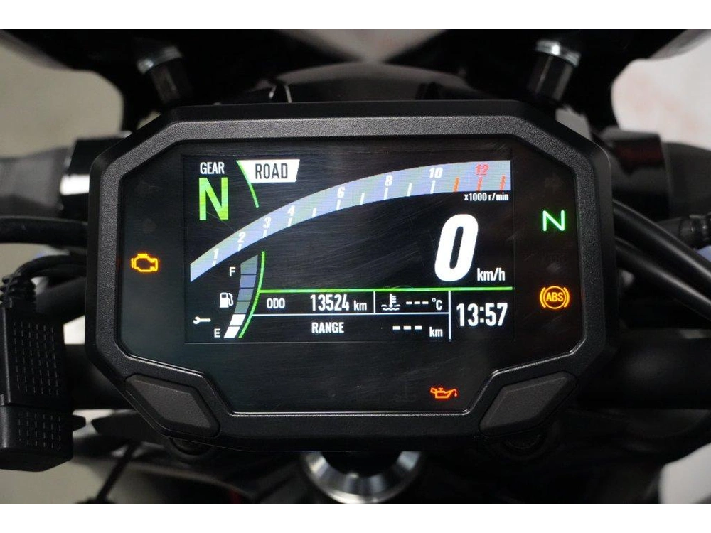 2020 Kawasaki Z900 alt