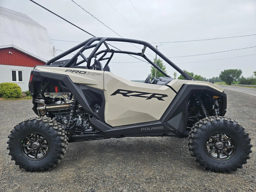 Polaris Rzr Pro Xp Sport 2026 alt