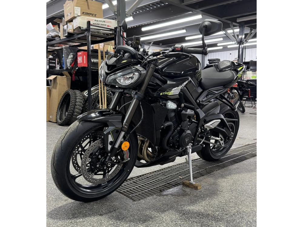 Triumph Street Triple 765 Rs 2026 alt
