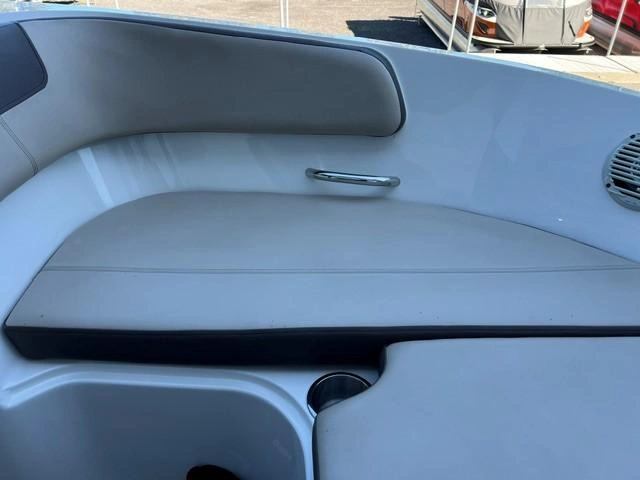 2017 Bayliner Bayliner Vr5 alt