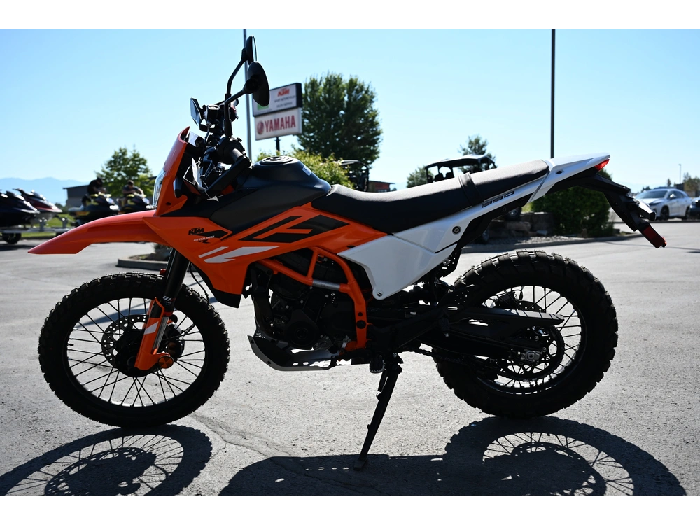 2026 Ktm Enduro 390 R alt