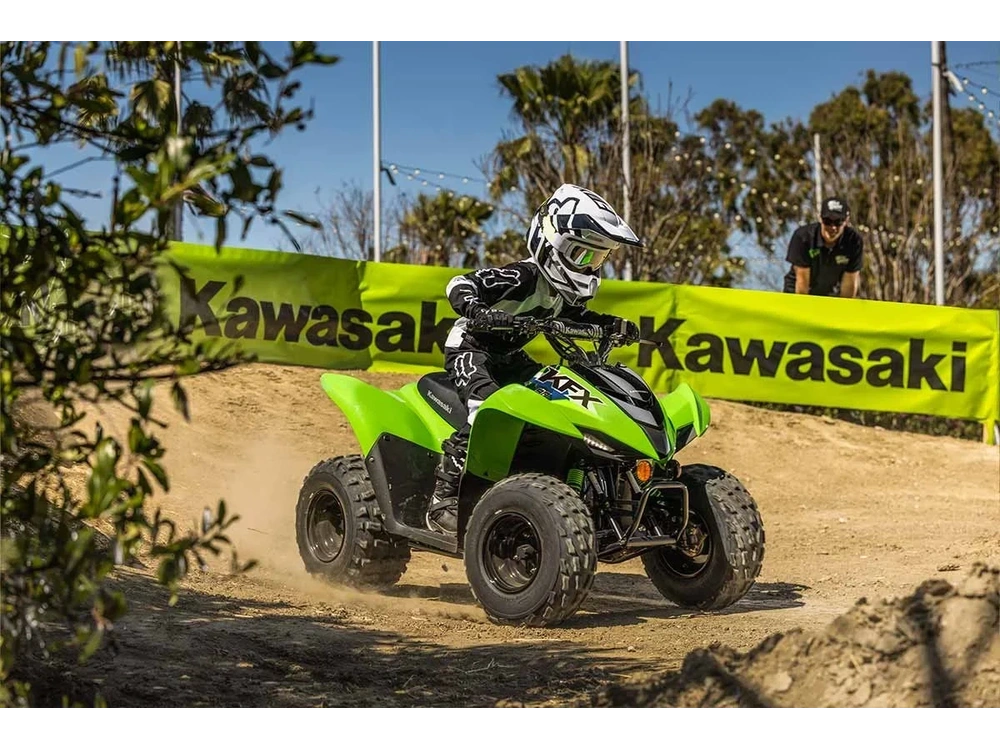 2026 Kawasaki Kfx90 Bright White alt