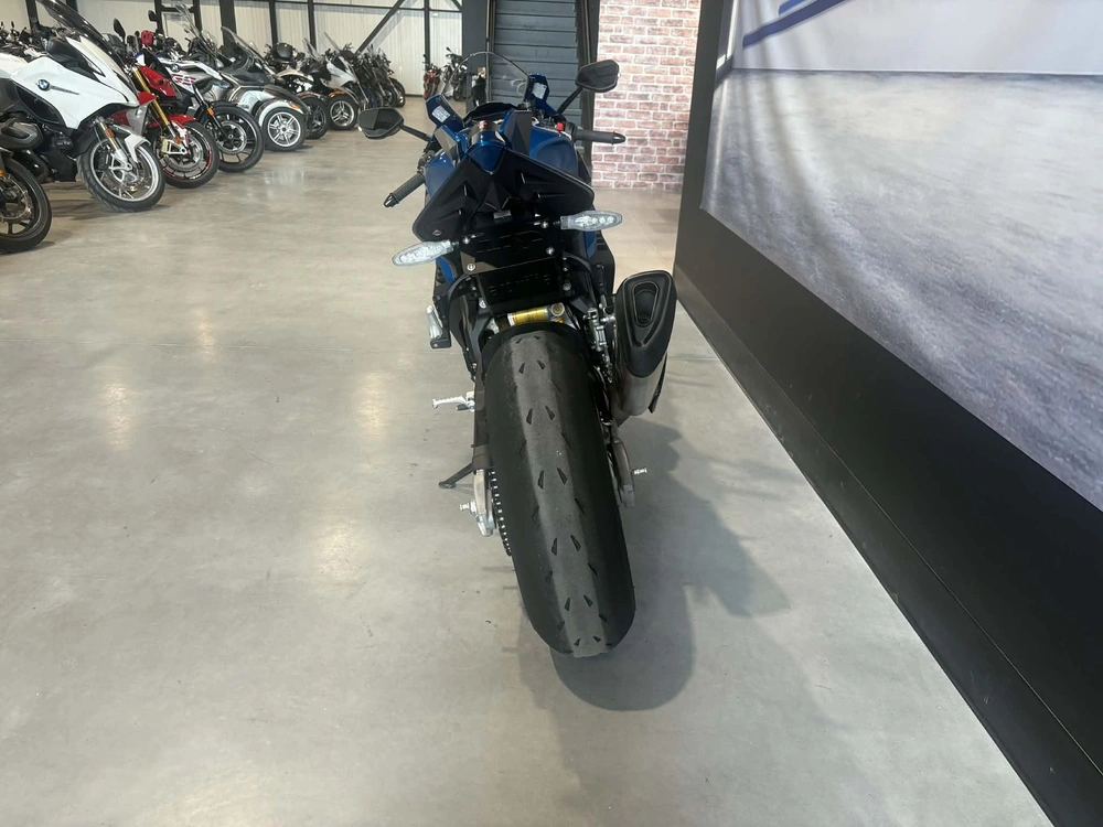 Aprilia Rsv4 2026 alt