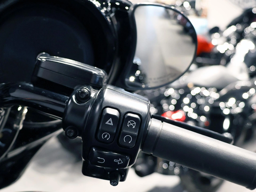 2020 Harley-davidson Street Glide Special Flhxs alt