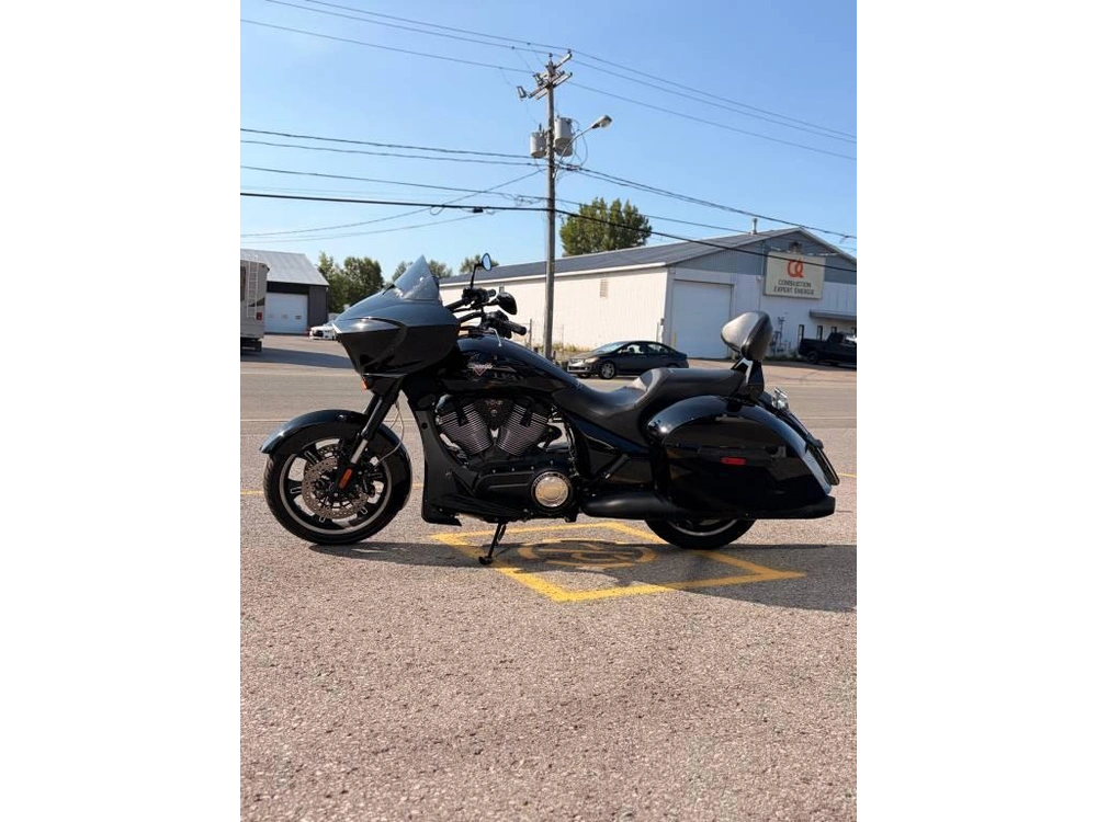 Victory Motorcycles Crosscontr 2014 alt