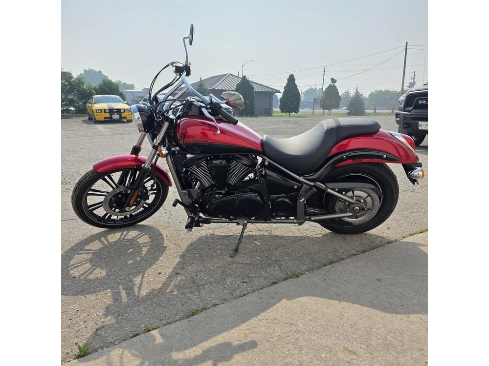 2025 Kawasaki Vulcan 900 Custom alt