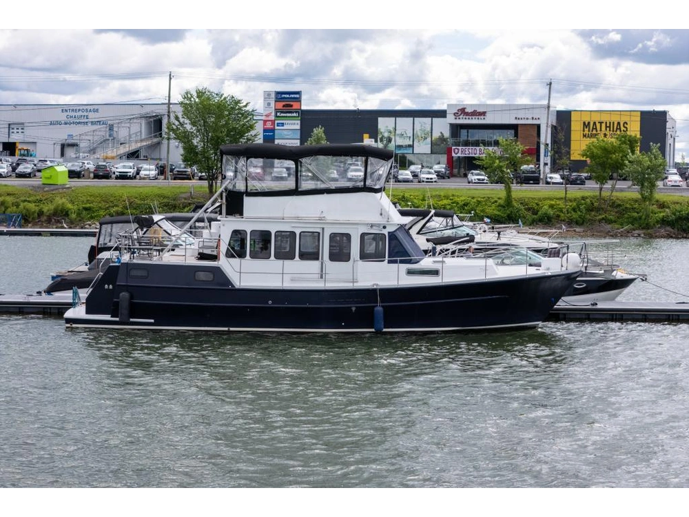 Bruce Roberts Trawler 45 2002 alt