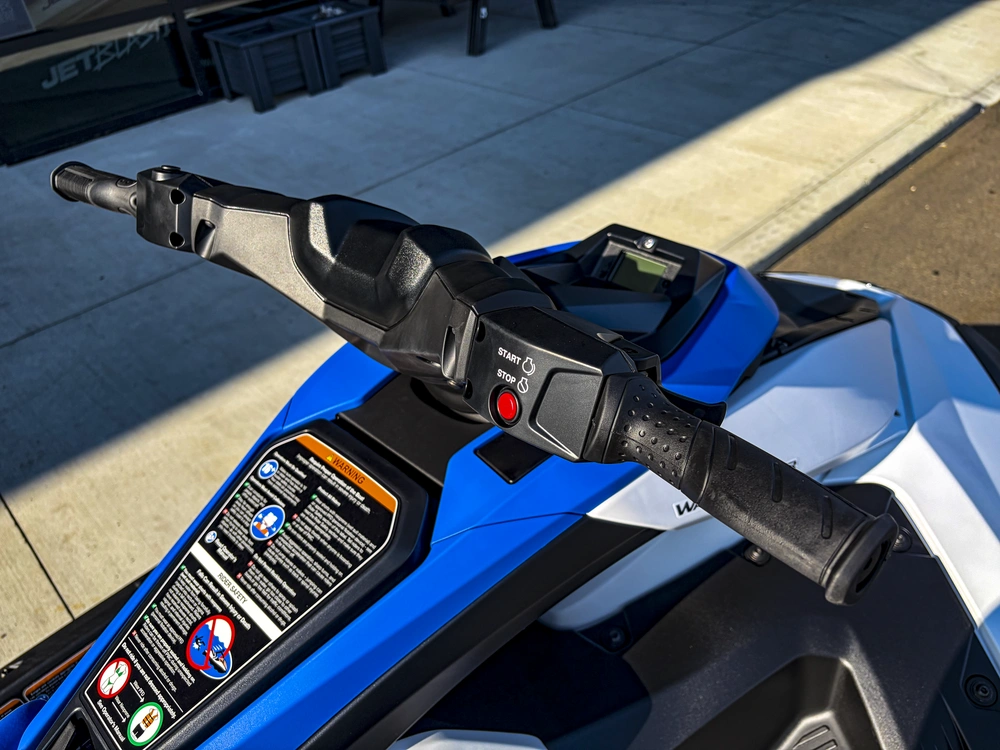 2026 Yamaha Jetblaster 2-up alt