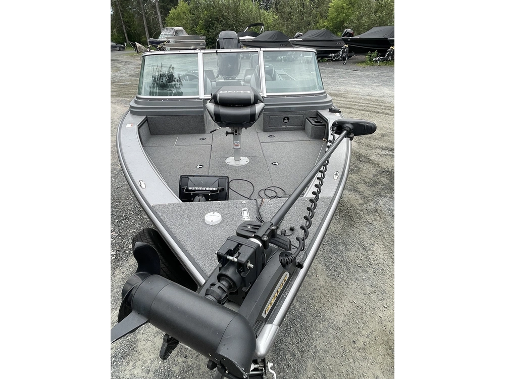 2017 Lund Boat Co 2175 Pro V alt