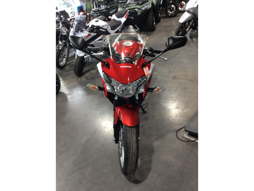 Honda Cbr250r 2011 alt