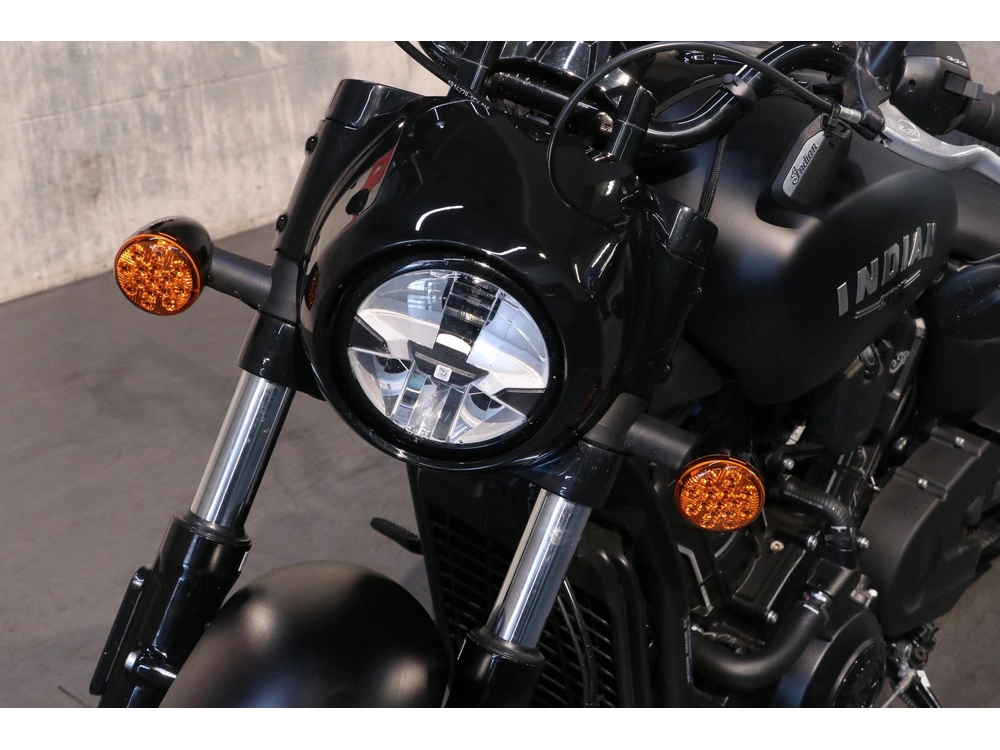 2025 Indian Motorcycle Scout Bobber Limited +tech alt