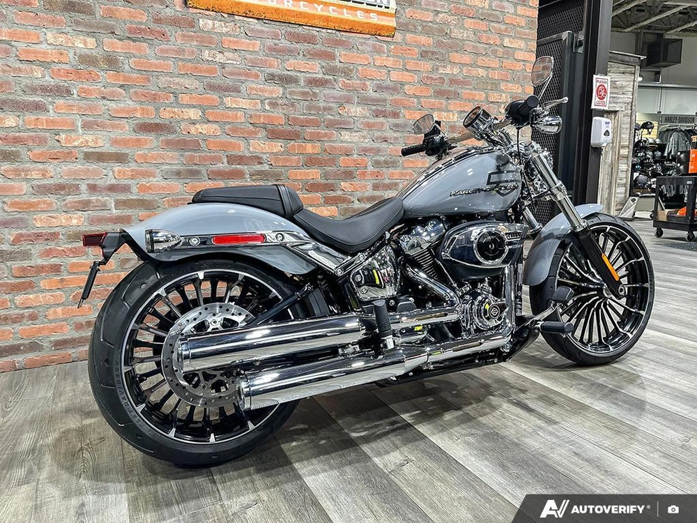 2026 Harley-davidson Breakout alt