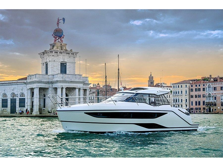 2026 Bavaria Sr35 alt