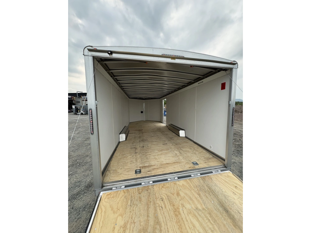 2023 Other Neo Trailer Fermé 8.5x20pi alt