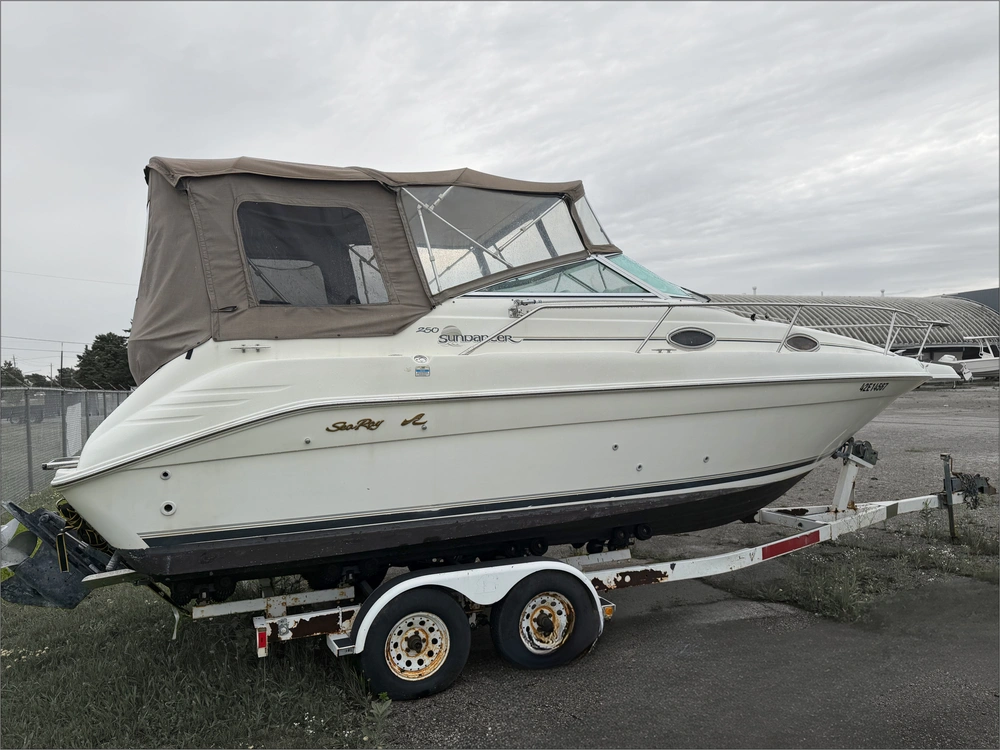 1997 Sea Ray 250 Sundancer alt