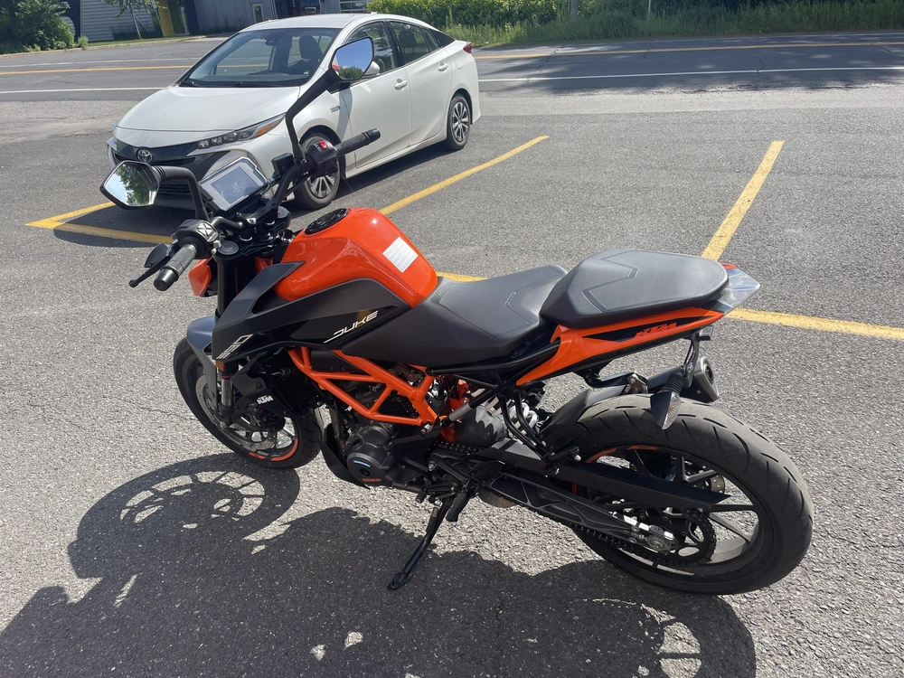Ktm Duke 390 2023 alt